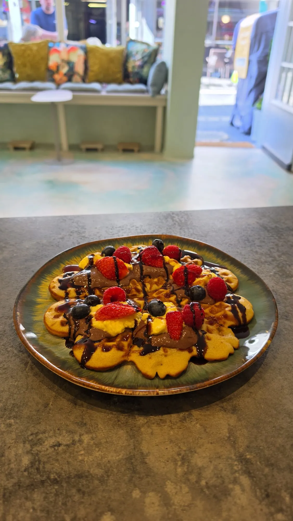 Süße Waffel-Kreation